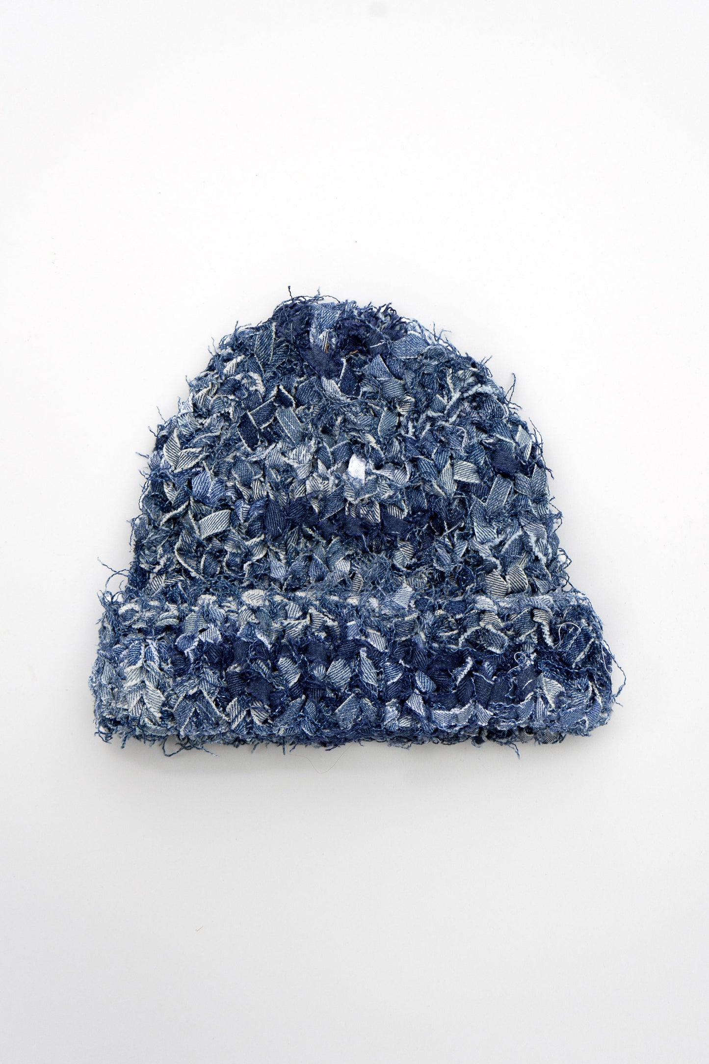 AVENIR Ursprung No.1 – 1/5 beanie, made of denim, backside